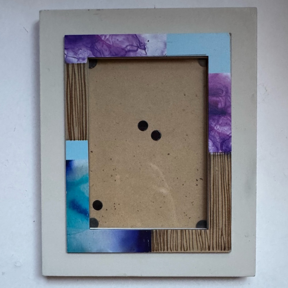 Unique Frame
